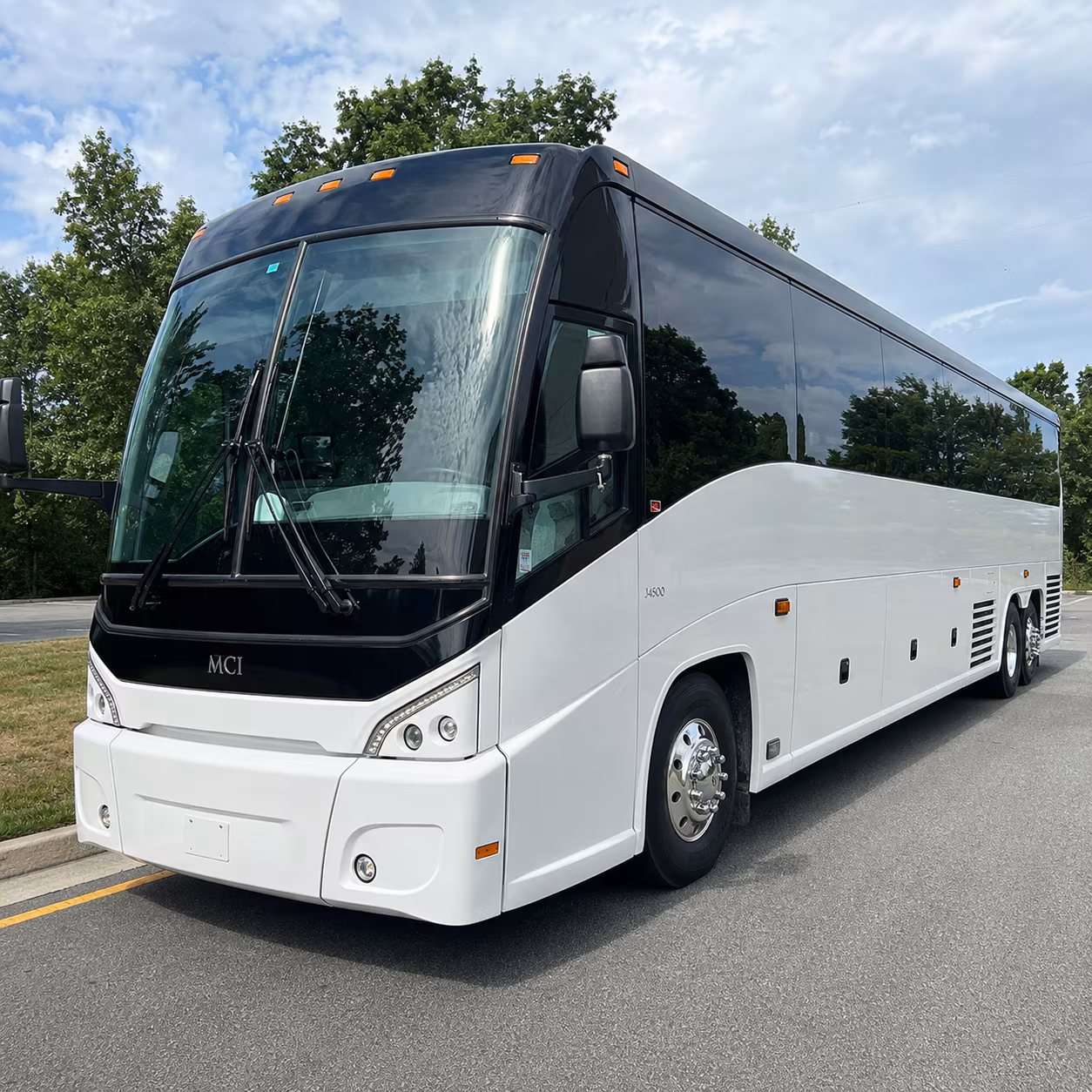 charter bus shuttle service to southeast texas regional airport bpt