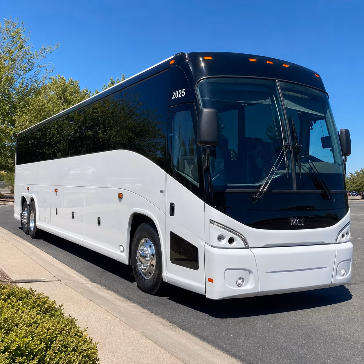 contractor refinery shuttle buses for beaumont s golden triangle turnarounds