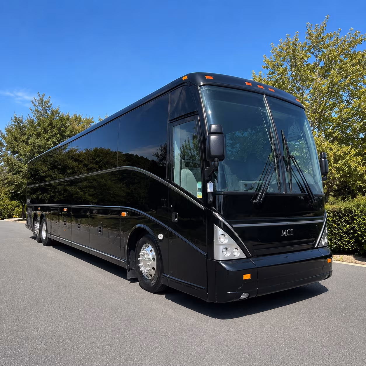 lamar cardinals game day bus rentals to provost umphrey stadium montagne center